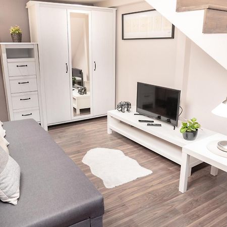 Bakats Square Premium Apartment With Ac Budapeşte Dış mekan fotoğraf