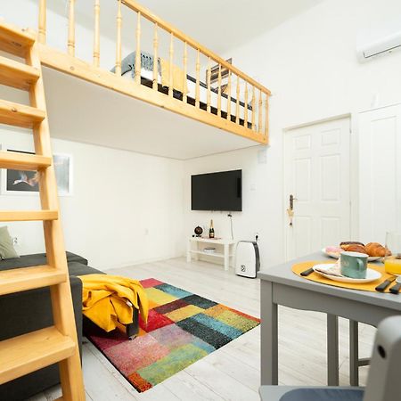 Bakats Square Premium Apartment With Ac Budapeşte Dış mekan fotoğraf