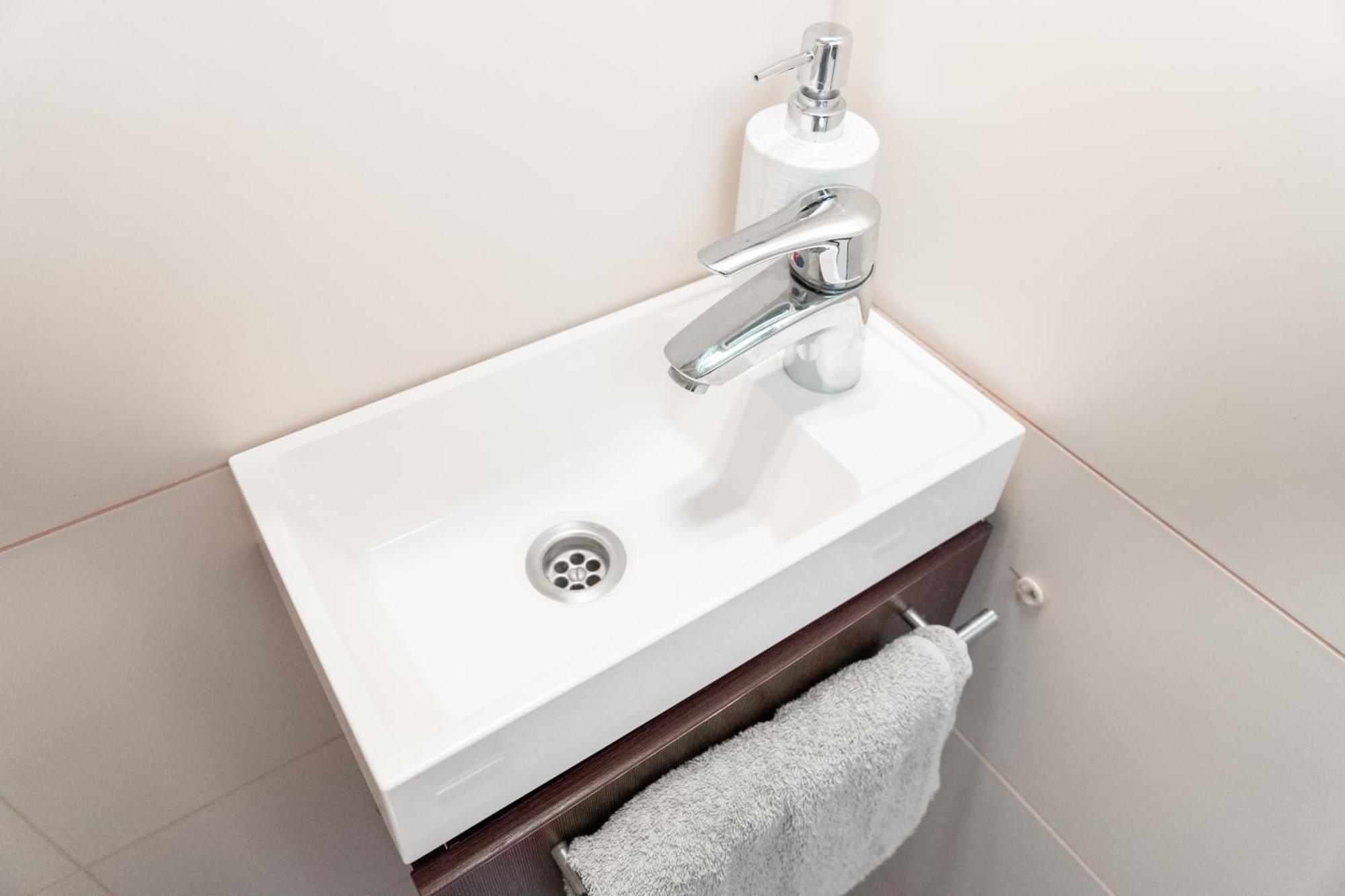 Bakats Square Premium Apartment With Ac Budapeşte Dış mekan fotoğraf